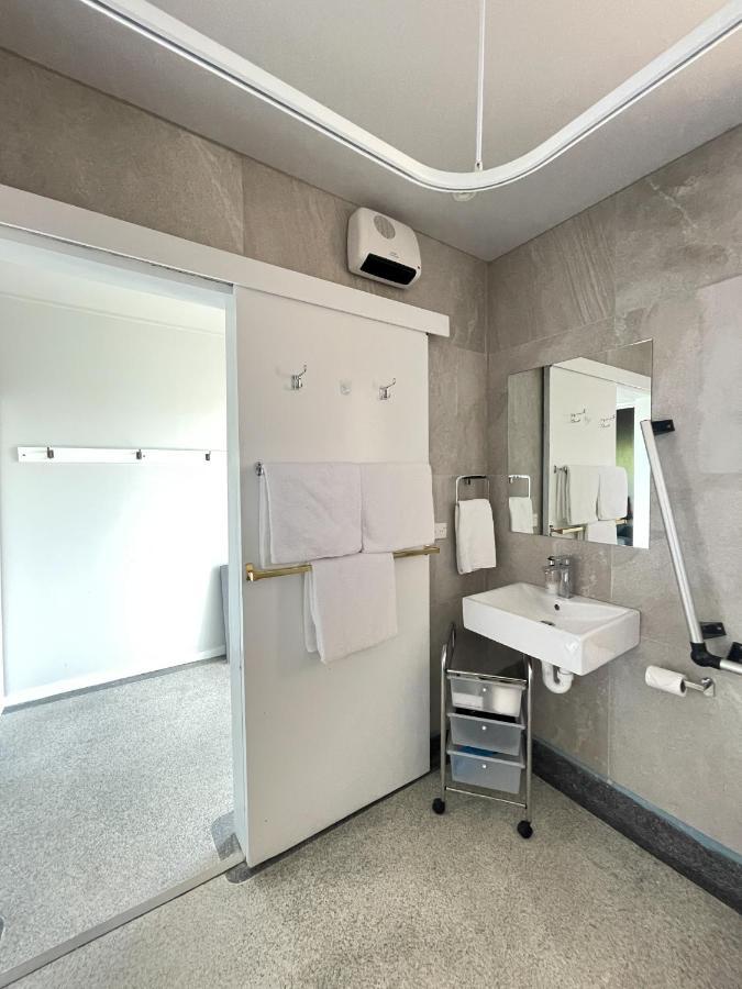 وانجانيو Burwood Motel المظهر الخارجي الصورة