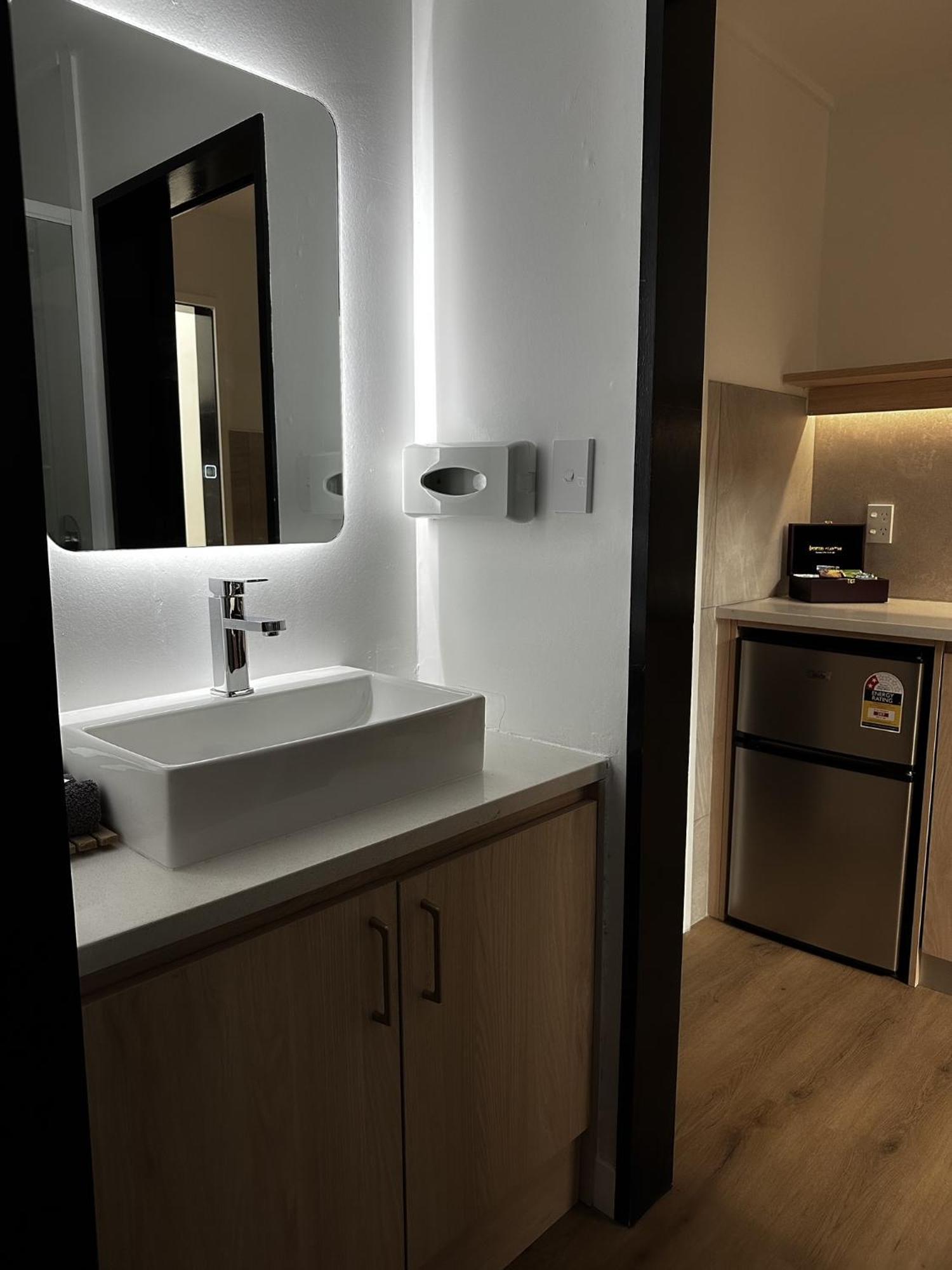 وانجانيو Burwood Motel المظهر الخارجي الصورة